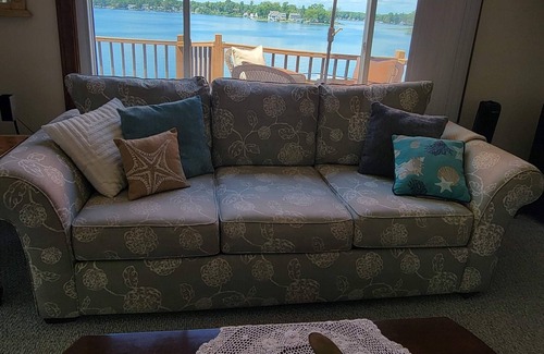 Plainwell Casa | Lakefront Home with Amazing Sunsets