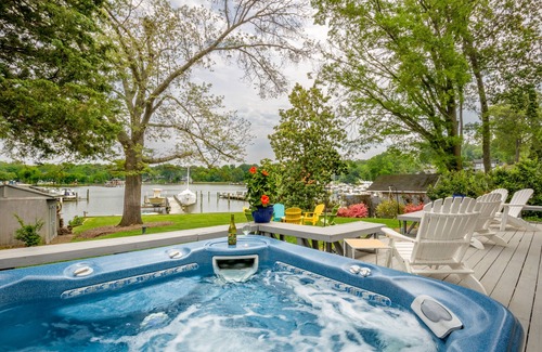 Annapolis Casa | Lakefront home with private dock, deck, hot tub, firepit, Ping-Pong, large yard