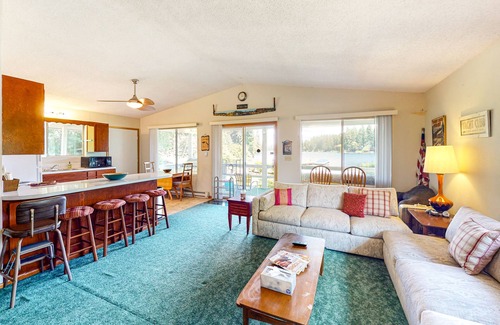 Rathdrum Casa | Lakefront home with private dock, large yard, wood stove, firepit, grill, W/D
