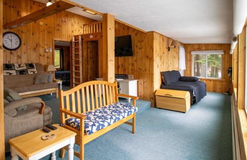 Limerick Casa | Lakefront Home with Seasonal Dock in Limerick!