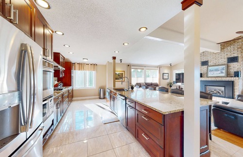 Colchester Casa | Lakefront home with pool, beach access, central AC, washer/dryer, & fireplace