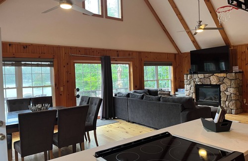 Wakefield Casa | Lakefront Home with Walk-Out Sandy Beach!