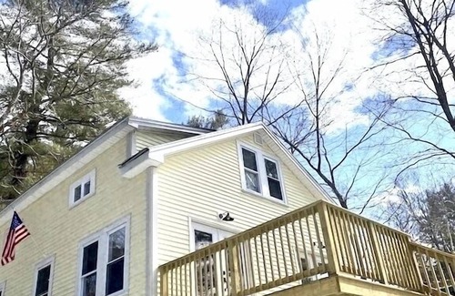 Windham Casa | Lakefront House