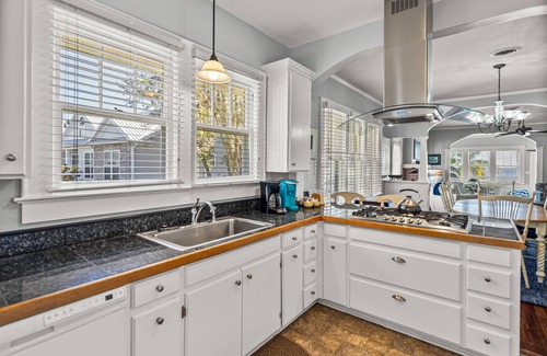 Babson Park Casa | Crooked Lake Bungalow