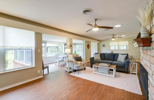 Putnam Hall Casa | Lakefront Keystone Heights Home with Boat Dock!