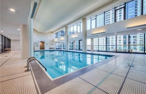Fort York Apartamento | Lakefront living Downtown Toronto - Free Parking, Gym, Indoor Pool