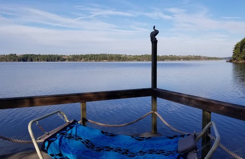 Twin Bay Cabina | Lakefront living / up to 18 people! 2 nearby lakefront properties in 1 booking