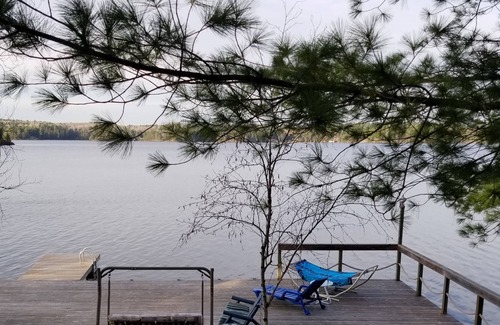 Twin Bay Cabina | Lakefront living / up to 18 people! 2 nearby lakefront properties in 1 booking