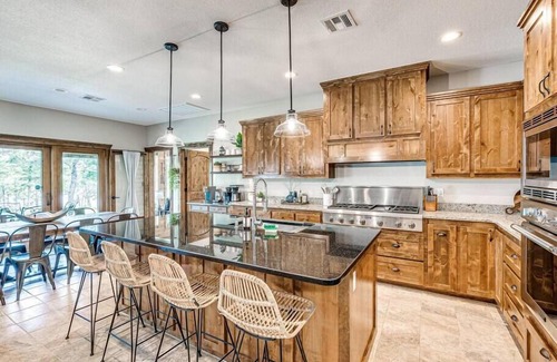 Eufaula Casa | Lakefront Luxury Boat Slip Available
