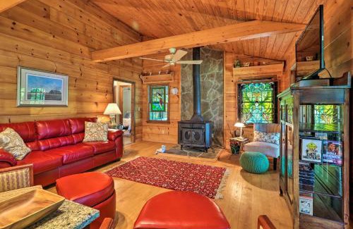 Milledgeville Casa | Lakefront Milledgeville Cabin Private Dock, Porch