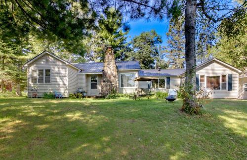 Emily Casa | Lakefront Minnesota Escape with Fire Pit and Boat Dock