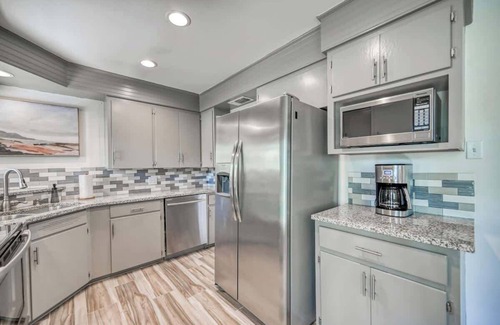 Seguin Casa | Lakefront Near Schlitterbahn and New Braunfels