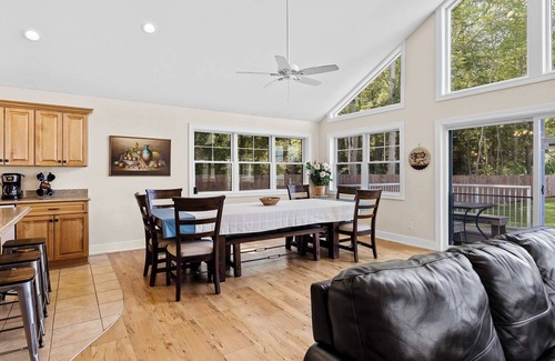 Kendall Casa | * NUEVO DIC 2018 * Eagles Nest-Lkfront Priv Beach Dock Aislado-S Haven, Saugatuck