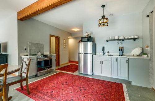 Orange Apartamento | Lakefront Orange Vacation Rental - Pet Friendly!