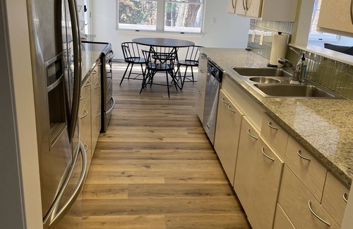 Cedar Cliff Casa | Lakefront property: amazing view of lake and mountains, EV charger, Private dock