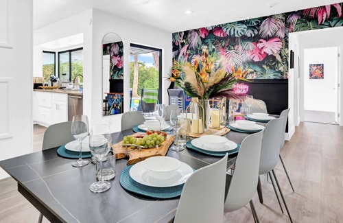 Ojus Casa | Lakefront Retreat Perfect for Family Fun With Heated Pool, King Bedroom, Lake Vi