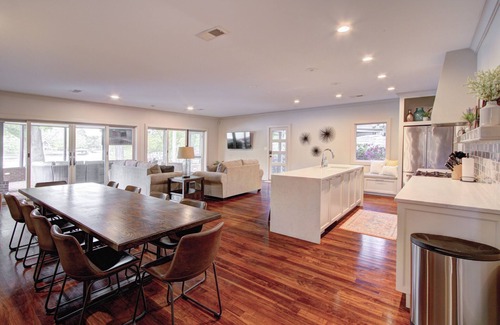 Dixie - Berryhill Casa | Lakefront Retreat: Pool, Hot tub, Screened Porch & Privacy