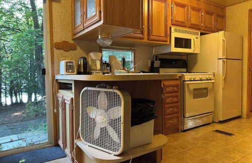 Parry Sound Casa | Lakefront RV Cottage in Parry Sound #14