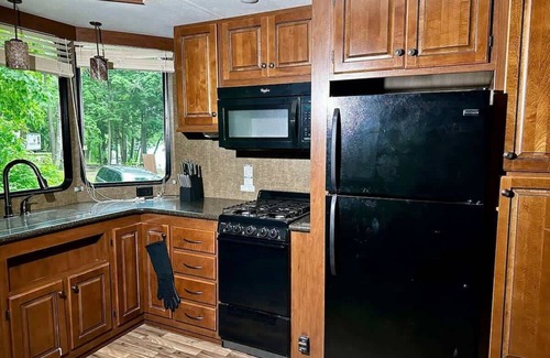 Parry Sound Casa | Lakefront RV Cottage in Parry Sound #18