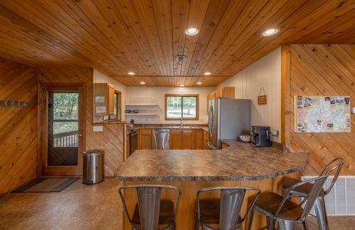 Innsbrook Chalet De Esquí | Lakefront Sanctuary by Innsbrook Vacations!