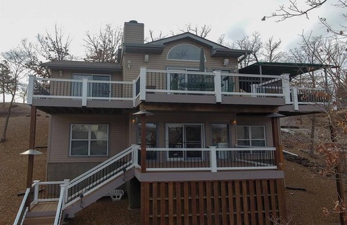 Osage Beach Casa | Lakefront Sunset Point en el corazón de la playa de Osage! Impresionante vista con Dock