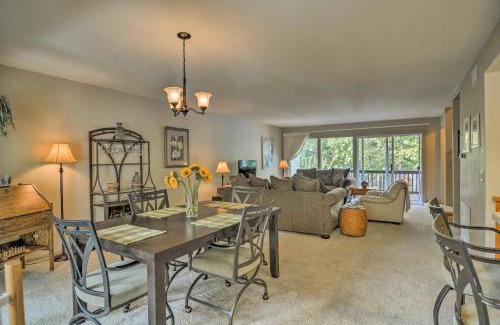 Hot Springs Village Casa | Lakefront Townhome with View in Hot Springs Village!
