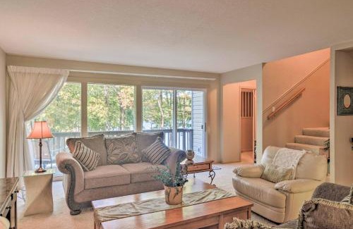 Hot Springs Village Casa | Lakefront Townhome with View in Hot Springs Village!