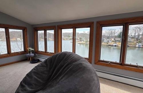 Hopatcong Casa | Lago recién remodelado frente al lago Hopatcong