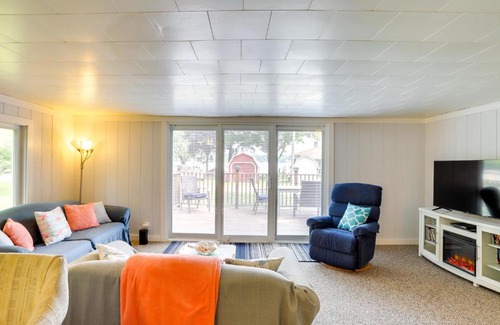Grand Junction Casa | Lakefront Vacation Rental, 13 Mi to South Haven!