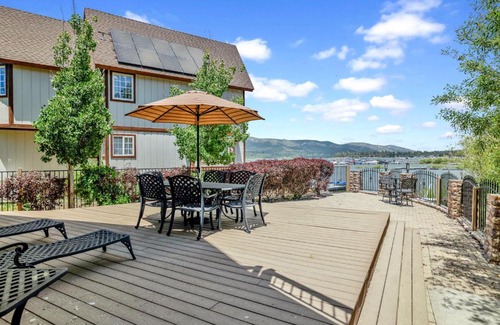 Big Bear Lake Chalet De Esquí | Lakefront Village Castle- Foosball- Boat Dock-