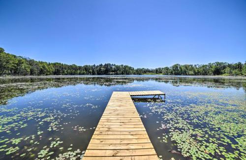 Brazeau Casa | Lakefront Wisconsin Cottage with Dock and Hot Tub!