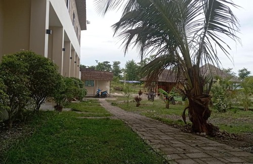 Badian Cama Y Desayuno | Lakehouse Resort