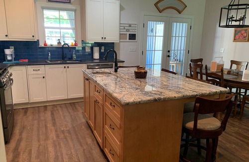 Lincolnton Casa | Lakehouse con Muelle en Strom Thurmond / Clark Hill, cerca de Augusta Georgia capacidad para 8 personas