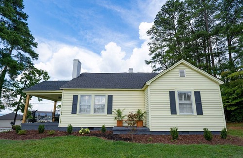 Seneca Casa | Lakehouse with Private Dock!