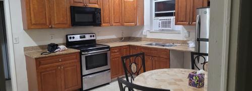 Lake Worth Casa | LakeOsborneHouseBedFrm39DollarsDaylymin6PersParty