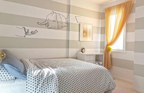 Humber Bay Apartamento | LakePark Artsy 3 bedroom Townhouse 1 Parking