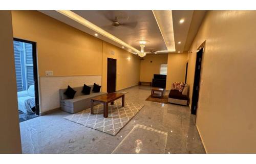 Bhimtal Hotel | Lakes Nine By Vaishali Deepika