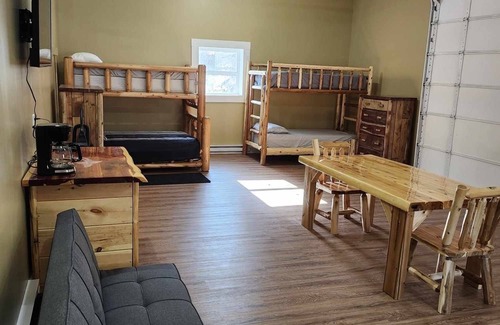 Elmira Cabina | Lakes of the North Barndominium