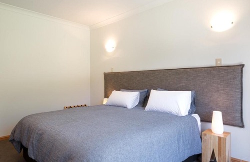 Speargrass Flat Casa | Lakes Retreat - Queenstown Holiday Home