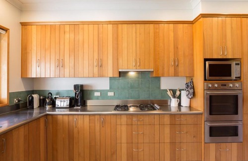 Speargrass Flat Casa | Lakes Retreat - Queenstown Holiday Home