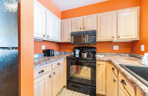 Lakeside Village Apartamento | Lakeshore #1540