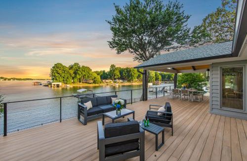 Westport Casa | Lakeshore Adrift