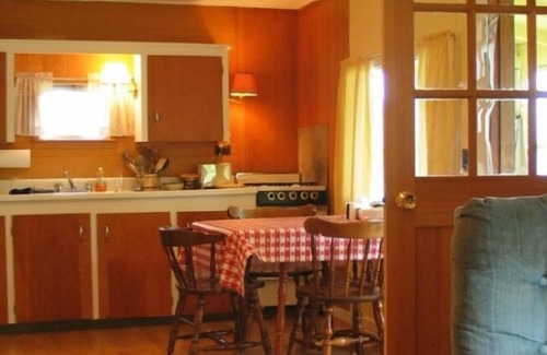 Rockwood Cabina | Lakeshore Cottages: cómodas cabañas frente al mar a orillas de Moosehead L