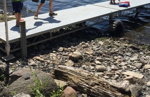 Champlain Cabaña | Lakeshore Summer Cottage - Upstate NY