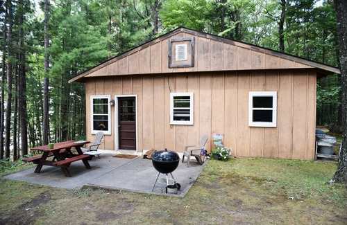 Rhinelander Cabina | Cabaña junto al lago de 1 habitación, capacidad para 4+