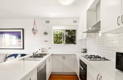 Narrabeen Apartamento | Lakeside Apartment - Convenience