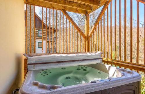 Seven Devils Casa | Lakeside at Hawksnest