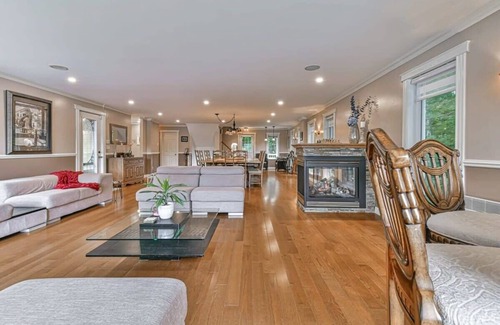 Prevost Casa | Lakeside Beauty CITQ 312629