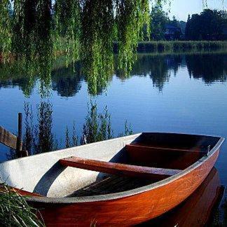 Falkensee Apartamento | Lakeside Bed and Breakfast Berlin - Pension Am See
