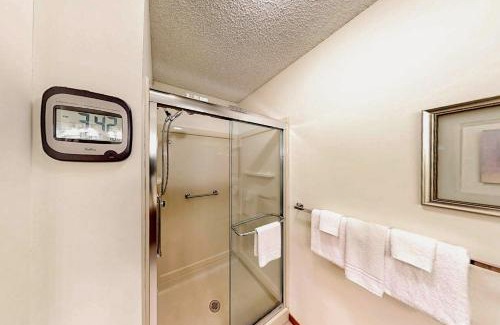 Hot Springs Village Casa | Lakeside Bliss